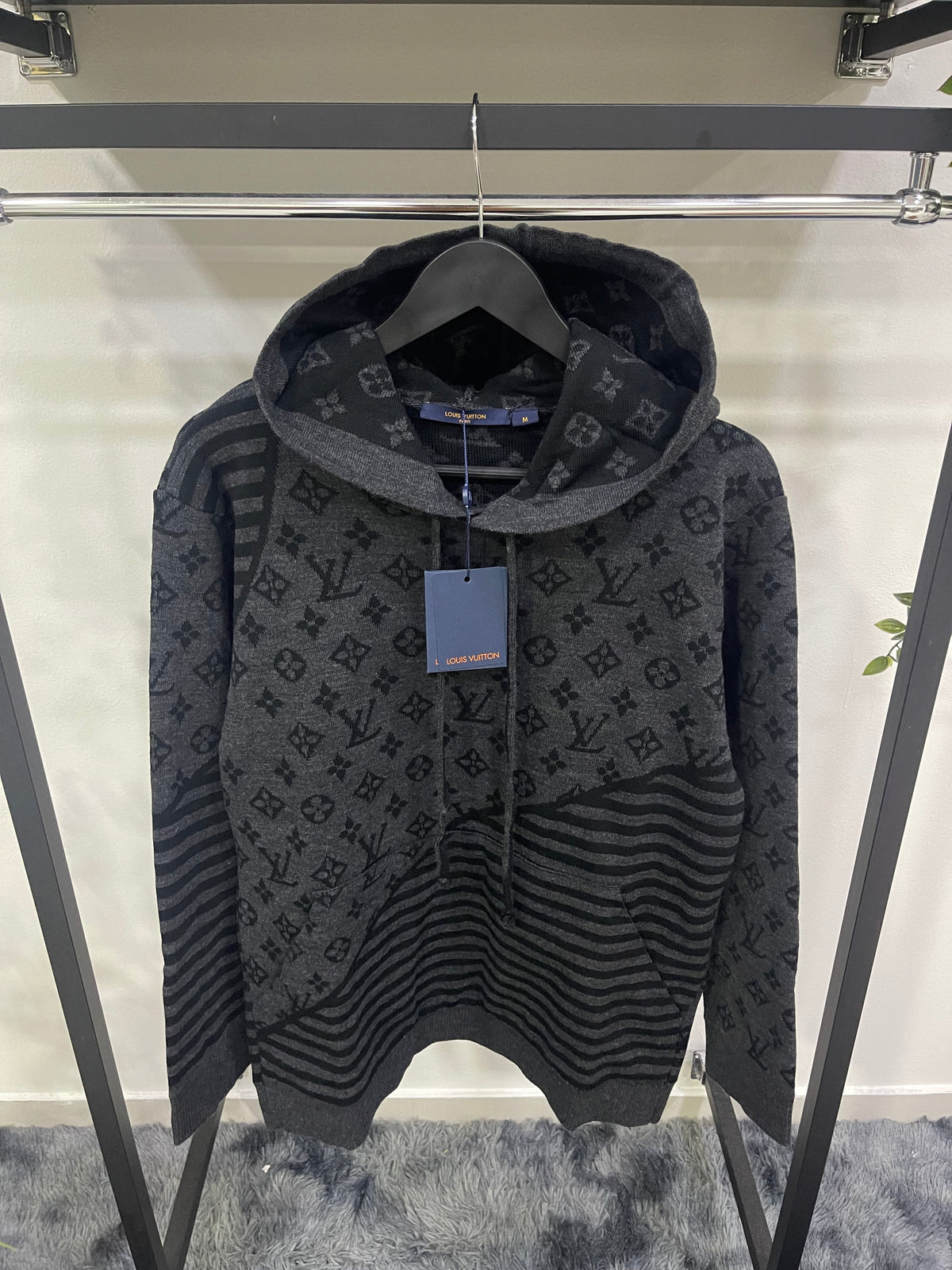 Maglione con cappuccio LV Monogram