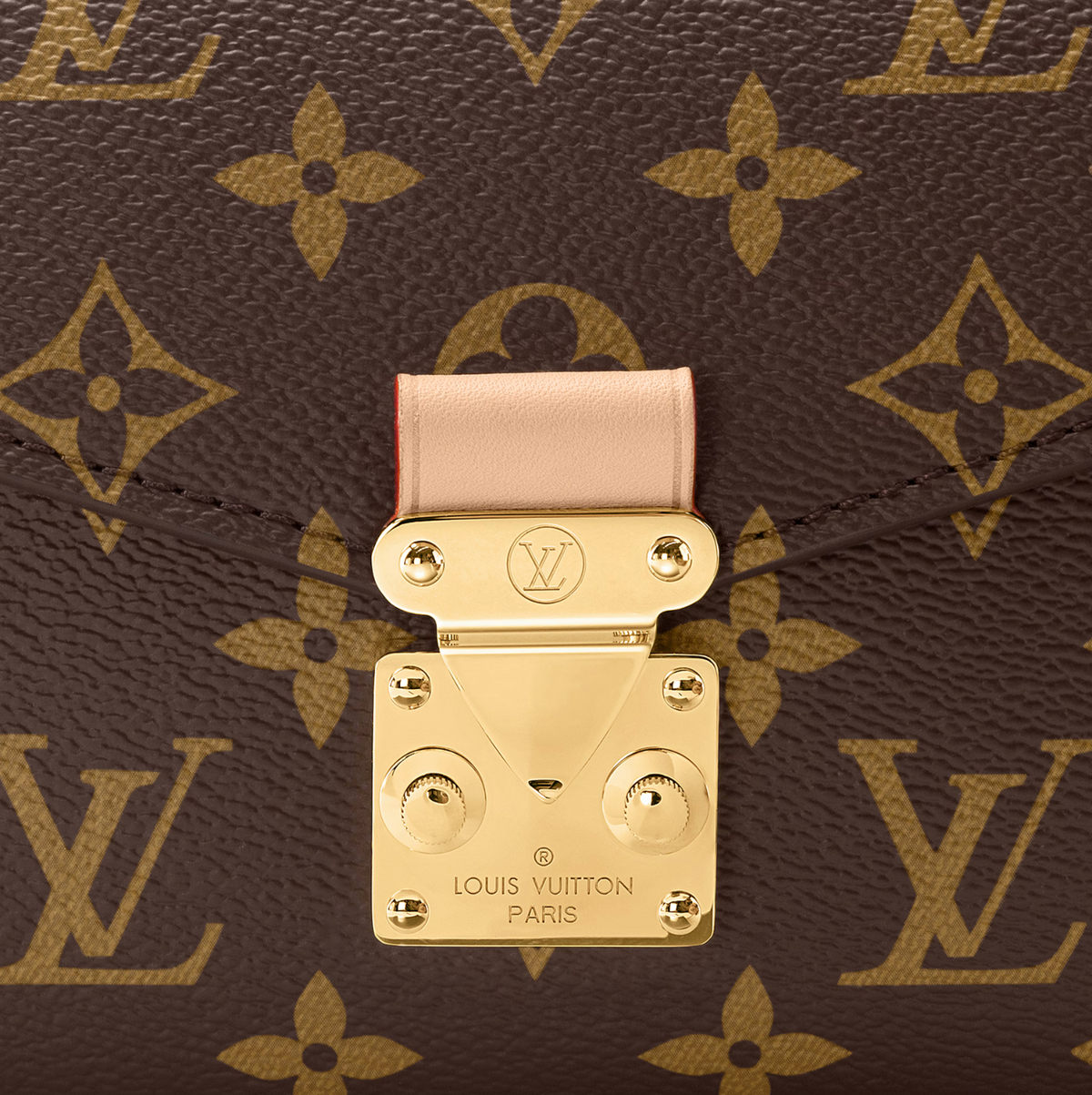 Pochette Métis East West Monogram