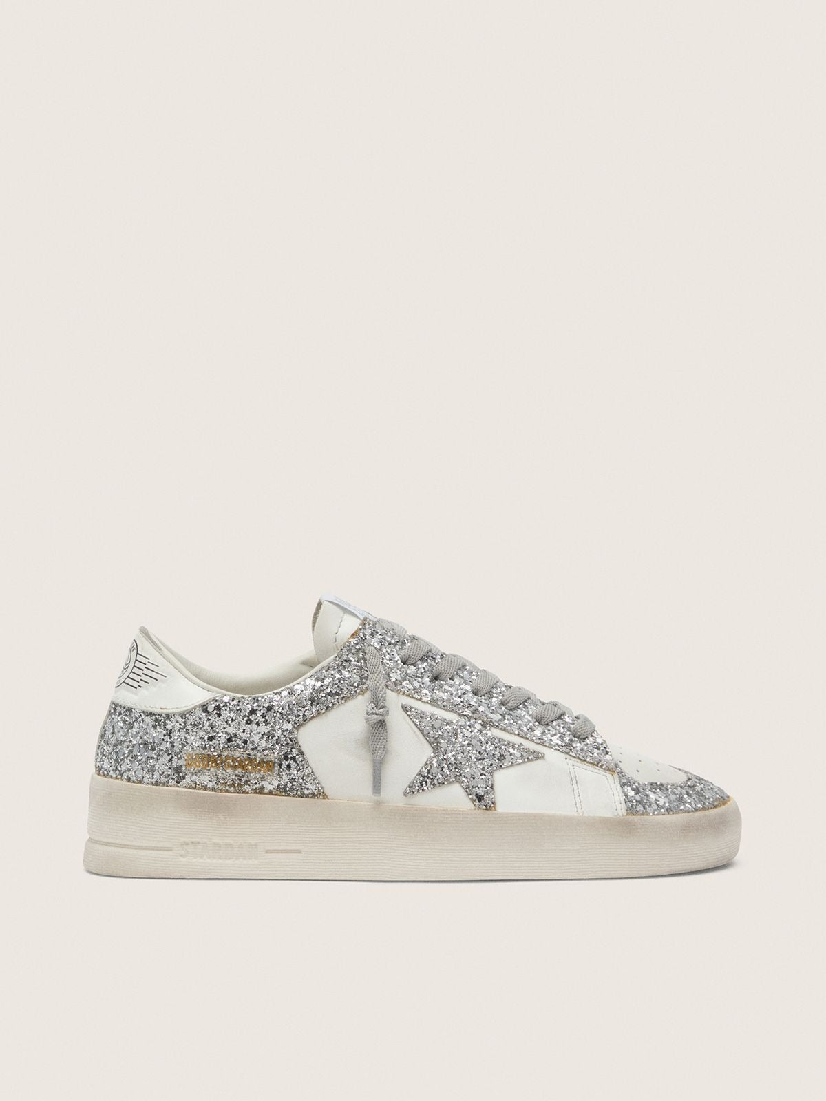 Pelle bianca e glitter