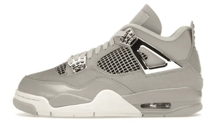 Air Jordan 4 Frozen Moments