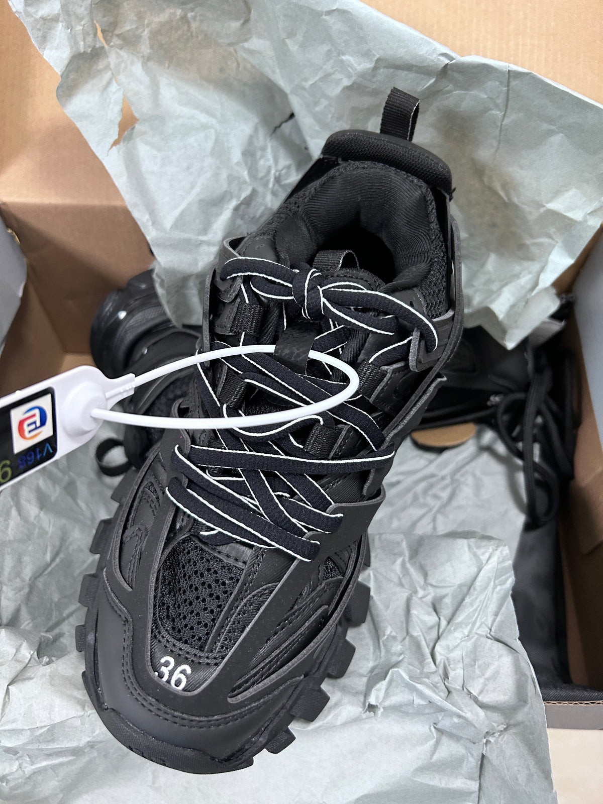 Balenciaga Track Nera