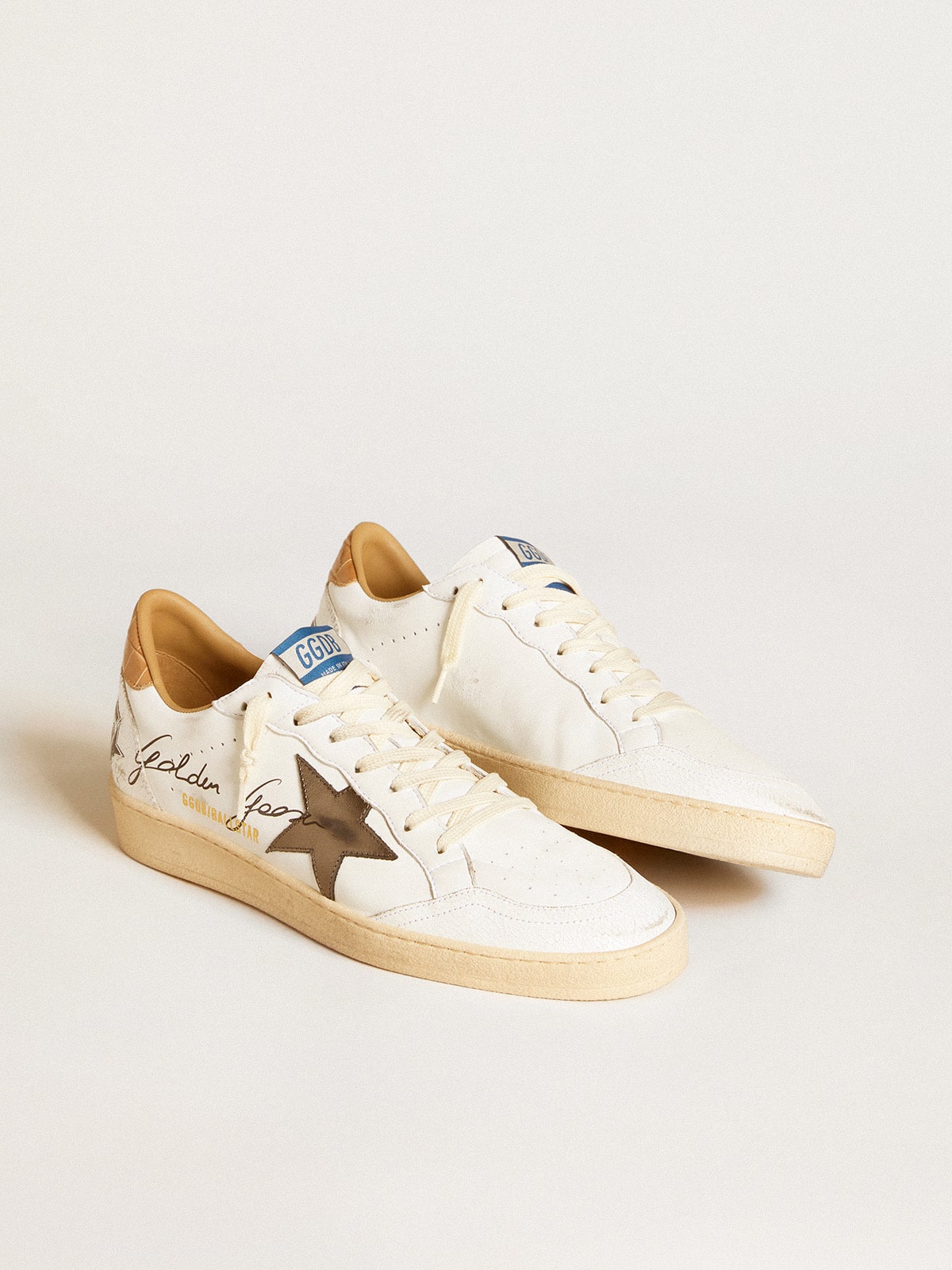 Nappa con stella laminata e talloncino in pelle cocco