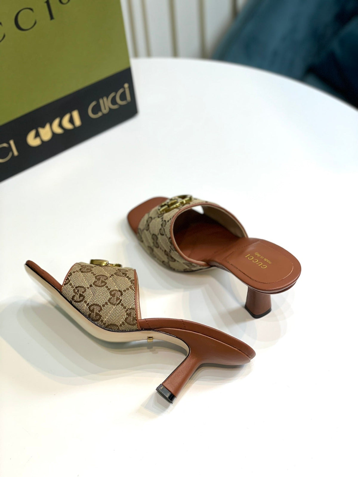 Sandali Slide Marmont Gold/Beige