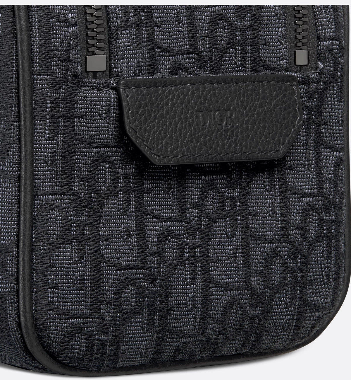 Borsa da toilette Beige e nero Jacquard Oblique con pelle di vitello martellata nera