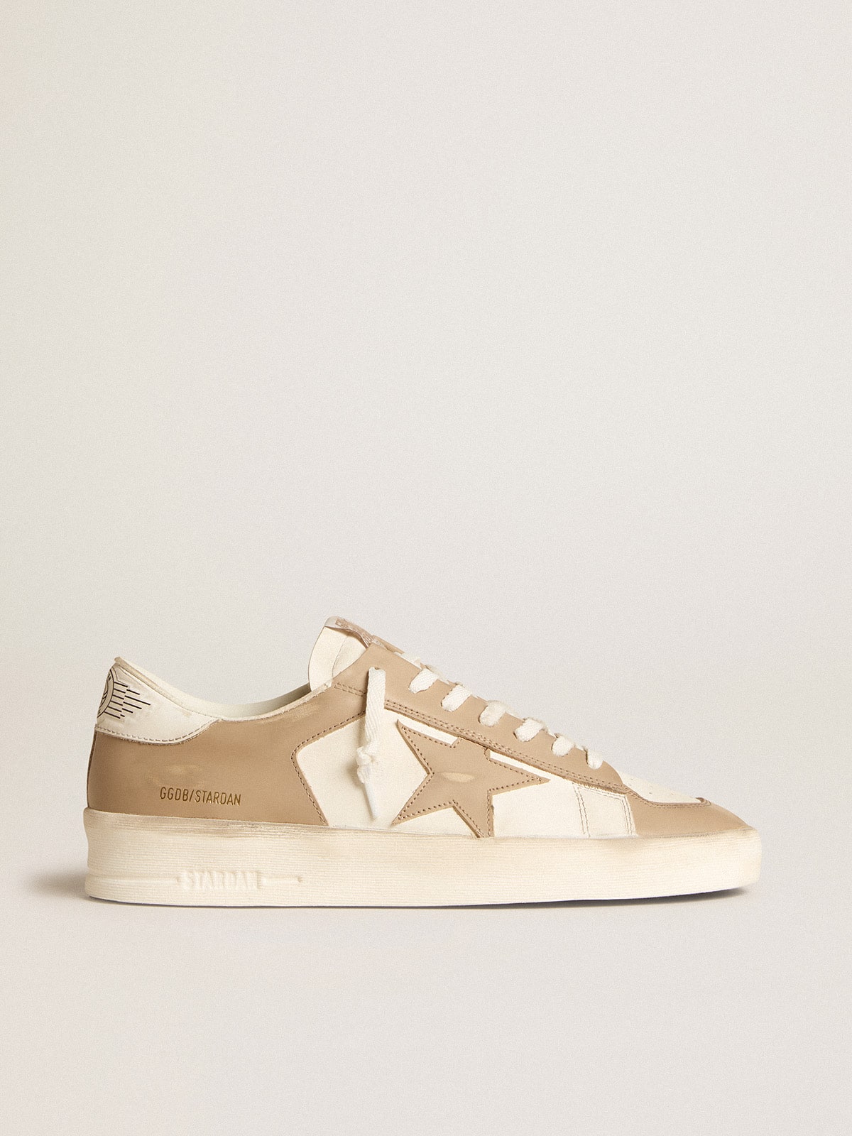 Pelle bianca e beige con stella beige e talloncino bianco