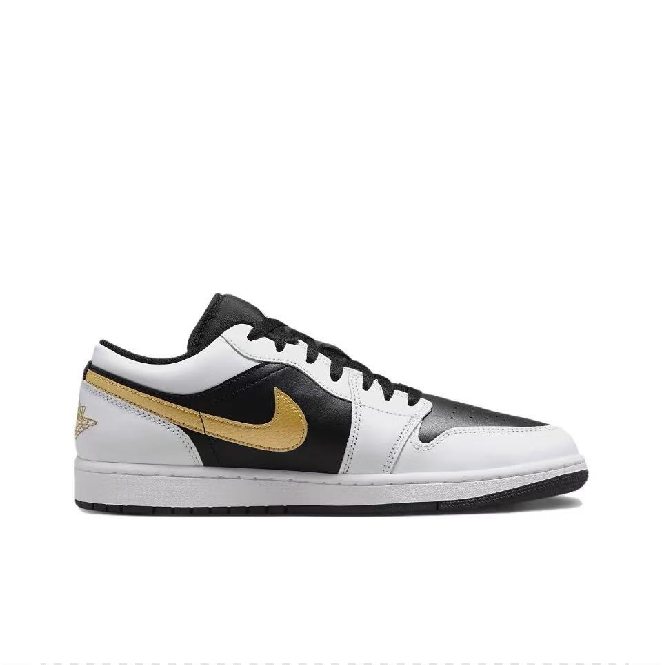 Air Jordan 1 Low “Reverse Panda”