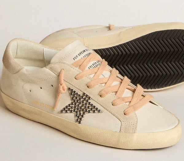 LTD in pelle con stella in suede beige con borchie Swarovski