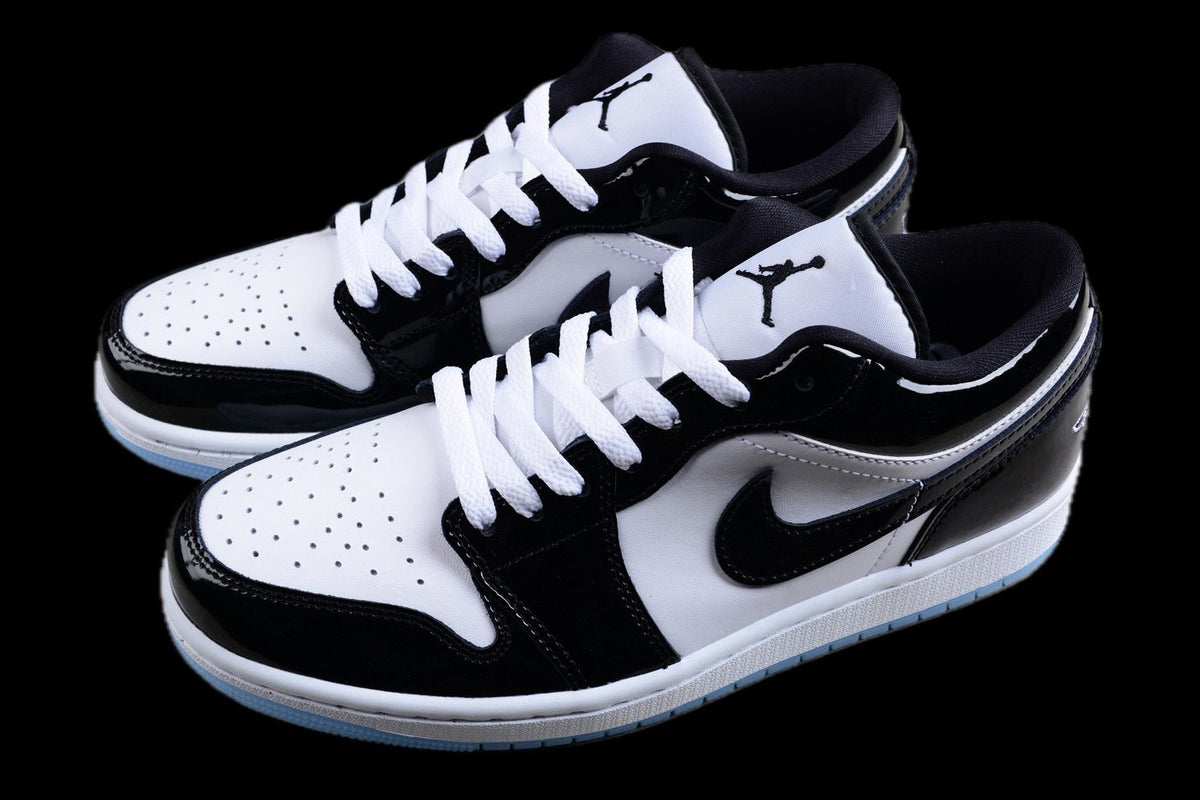 Air Jordan 1 Low shiny black