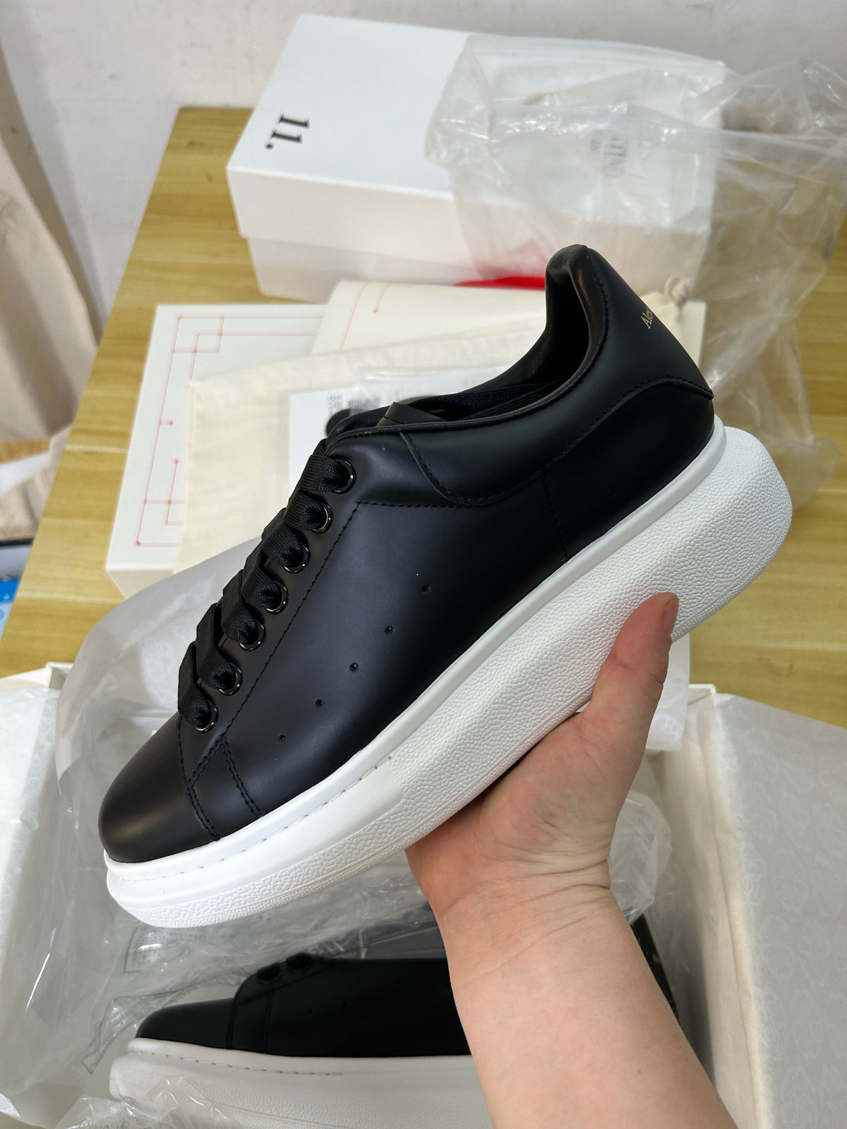 Alexander Mcqueen Nera/Bianca